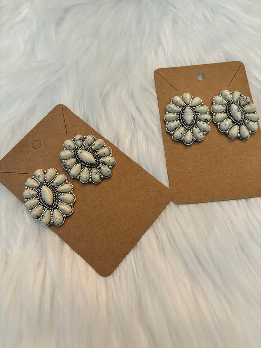 Western Cream Earrings